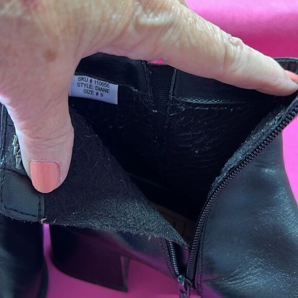Borelli Diane Black Leather Ankle Boot Size 9 - Picture 7 of 11